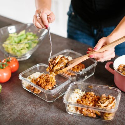 “Boring” but Beneficial: Why Eating the Same Meals Helps You Lose Weight