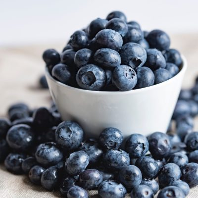 5 Ways Blueberries Trick Your Body Into Burning Fat