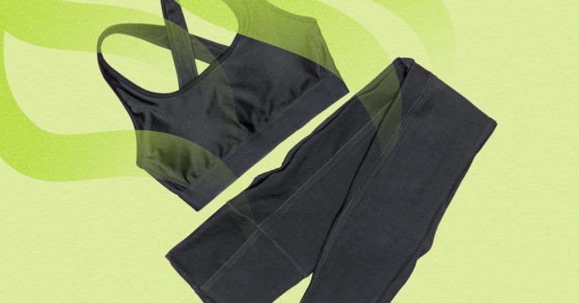 When Is It Okay to Rewear Your Workout Clothes? A Dermatologist Explains